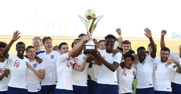 Eddie Nketiah Wins Toulon Tournament With England U21 Team