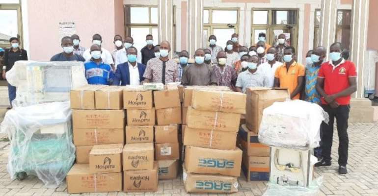 Bawumia donates medical equipment to GHS in North East Region