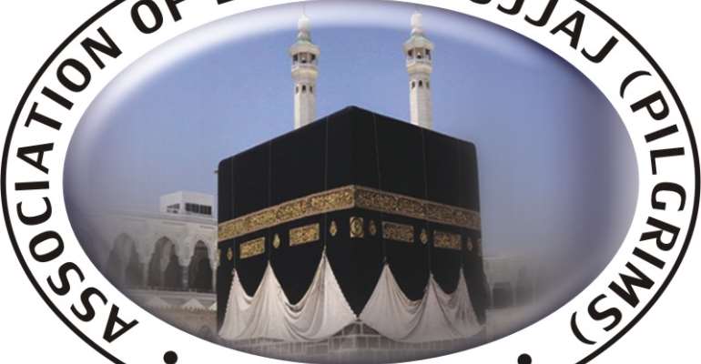Growing Culture of ‘Hajj Selfies’ Condemned by British Muslims