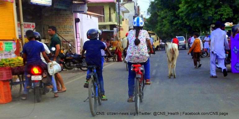 Right to road must first go to pedestrians, non-motorised vehicles