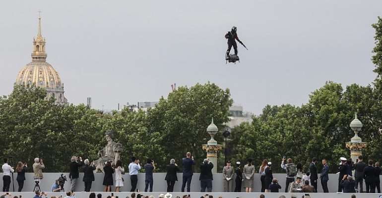 Ludovic MARIN / AFP