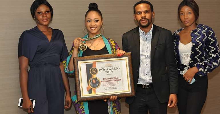 Actress Rosaline Meurer Bags Indigenous Female Personality Of TheYear Award in Abuja