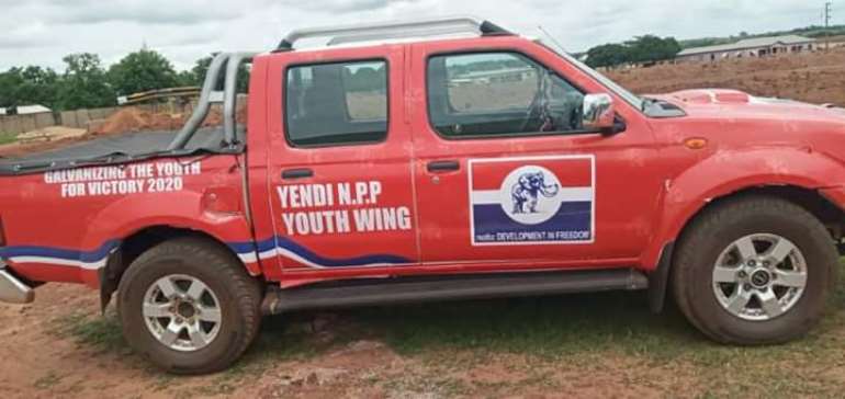 Yendi NPP Youth Wing Receives Pickup Vehicle From Deputy MASLOC CEO Abibata Shanni