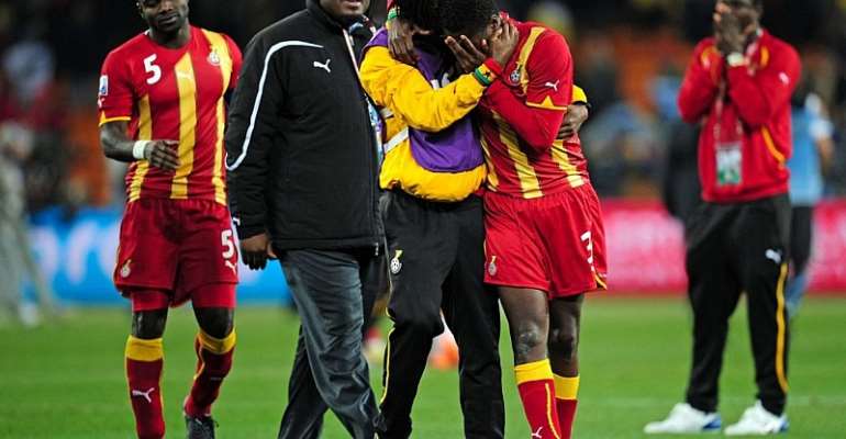 Michael Oti Adjei Writes: 2010 Changed My Life - Asamoah Gyan