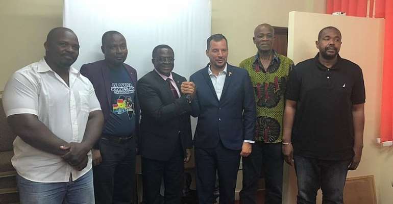 World Armwrestling Secretary General Calls On GOC President Ahead of African Championship