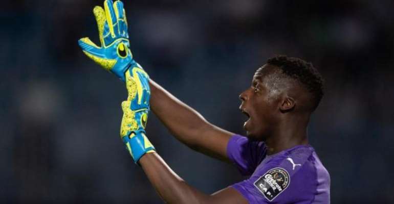 AFCON 2019: Senegal Goalkeeper Mendy Out For A Month With Hand Injury