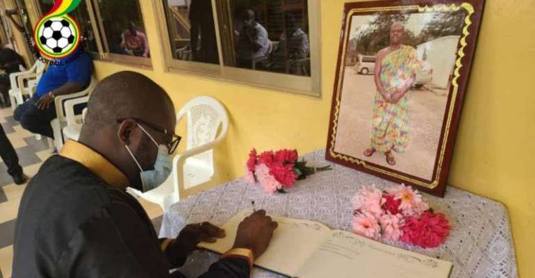 Kurt Okraku Leads GFA Delegation To Call On Family Of Late Opoku Afriyie
