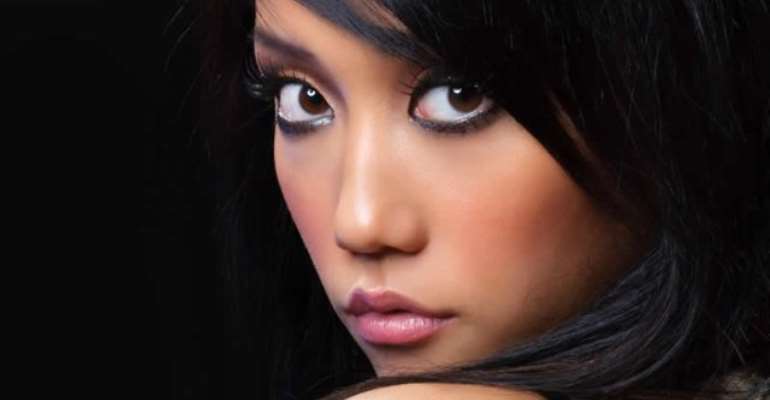 Chinese Couple Now Hiring 'Love Testers' To Check Their Partners' Fidelity