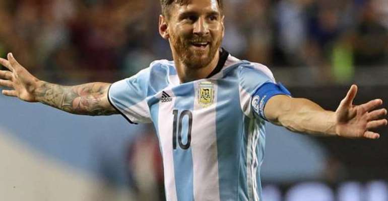 Lionel Messi Returns To Argentina Squad