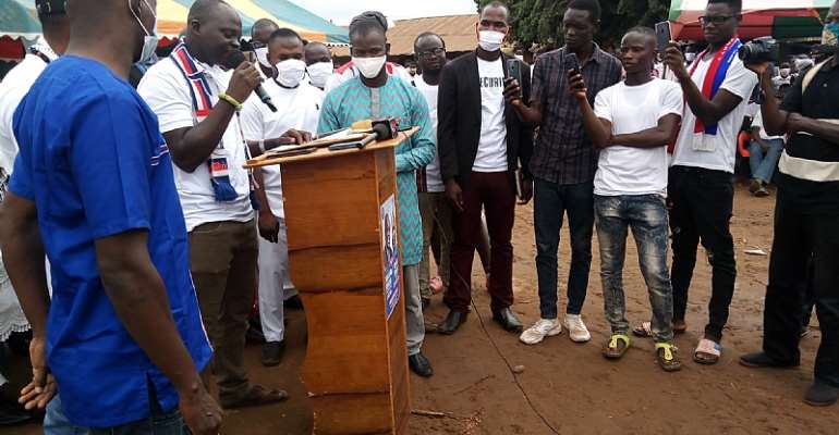 Wulensi: NPP Youth Wing Resist Removal Of DCE After Disgruntled Youth Petitioned Akufo-Addo