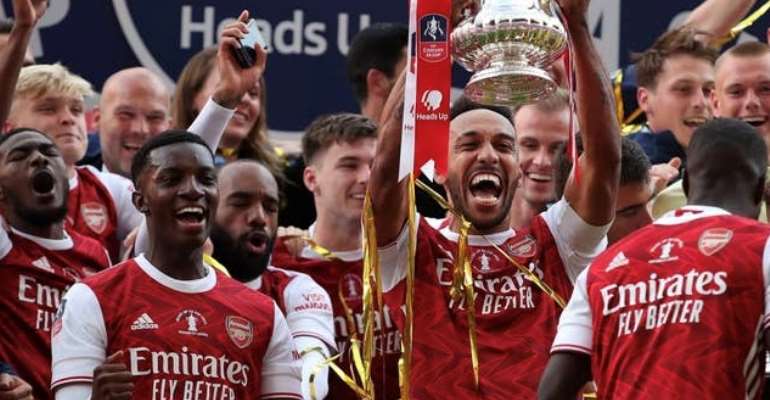 'Please Don't Come' - Ghanaian Football Fans Troll FA After Congratulating Eddie Nketiah After FA Cup Triumph