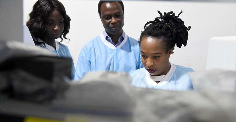 Mentoring can help build the confidence of young researchers in Sub-Saharan Africa - Source: