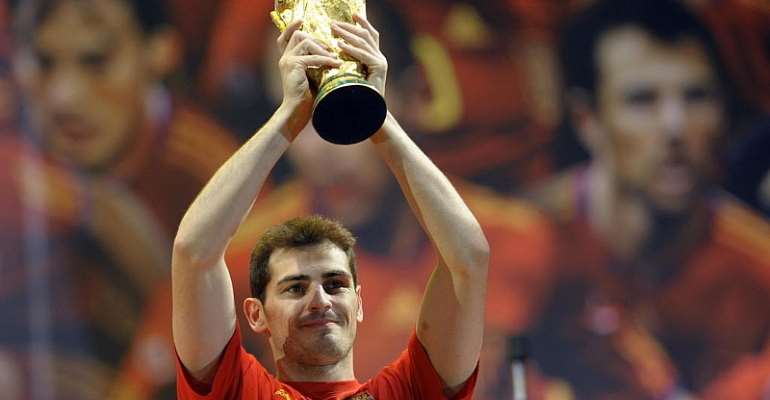 Real Madrid legend Iker Casillas says adios to football