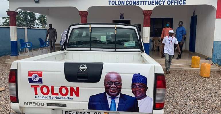 Alhaji Alhassan Yakubu Tali Donates To NPP Tolon Constituency