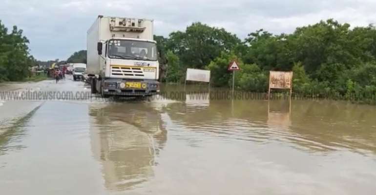 Residents Cashing In On Upper East Flooding