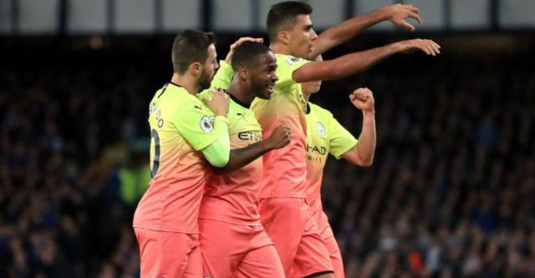 Manchester City Hold Off Resilient Everton