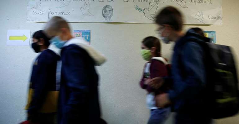 REUTERS - PASCAL ROSSIGNOL