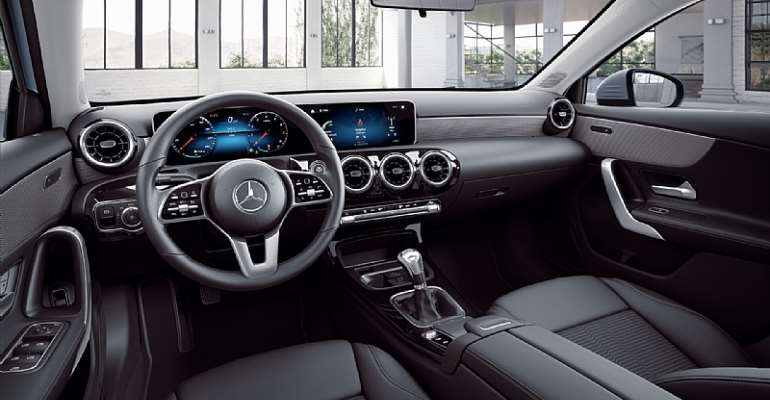 Motor show in Shanghai: Mercedes-Benz has presented its new SUV Concept GLB