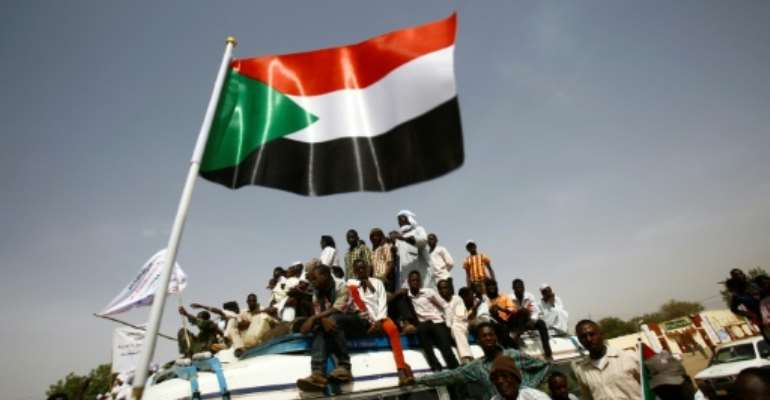 Besides counterterrorism cooperation and human rights, the United States asked Sudan to move forward in resolving its myriad internal conflicts -- including by giving better access to humanitarian workers. By ASHRAF SHAZLY (AFP)