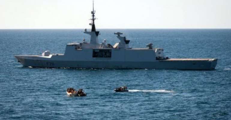 French frigate FS Surcouf apprehends suspected pirates on January 6, 2013 off the Somali coast. By Ho (AFP)