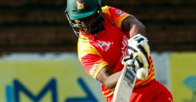 Former Zimbabwe skipper Elton Chigumbura has announced he will retire from the game after the current Pakistan tour. By Jekesai NJIKIZANA (AFP/File)