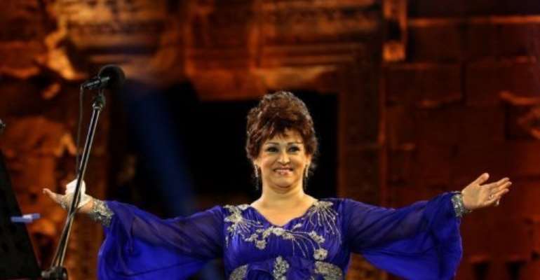 Legendary singer Warda dies in Cairo aged 72