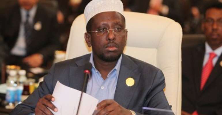 Militants tried to abush the Somali president's convoy near Afgoye, an official says. By Ahmad al-Rubaye (AFP)
