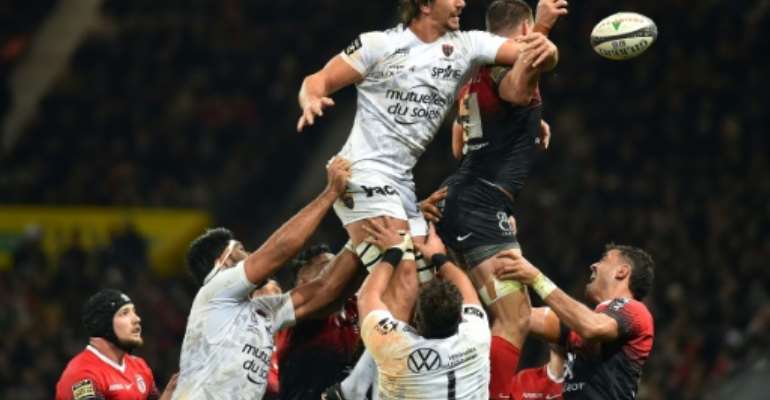 South African lock Eben Etzebeth in action for Toulon. By REMY GABALDA (AFP/File)