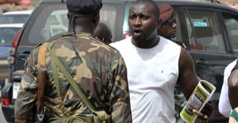 The new Guinea-Bissau junta has closed all air and sea borders in the country. By Seyllou (AFP)