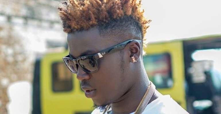 Police invite Wisa for showing his manhood on stage