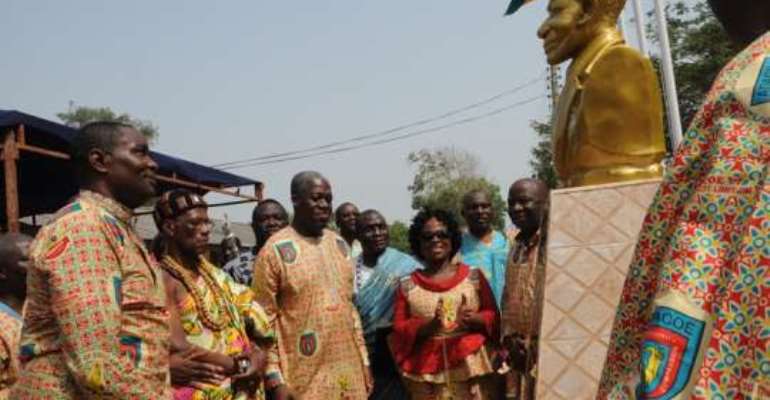 Veep explains government decision on allowance
