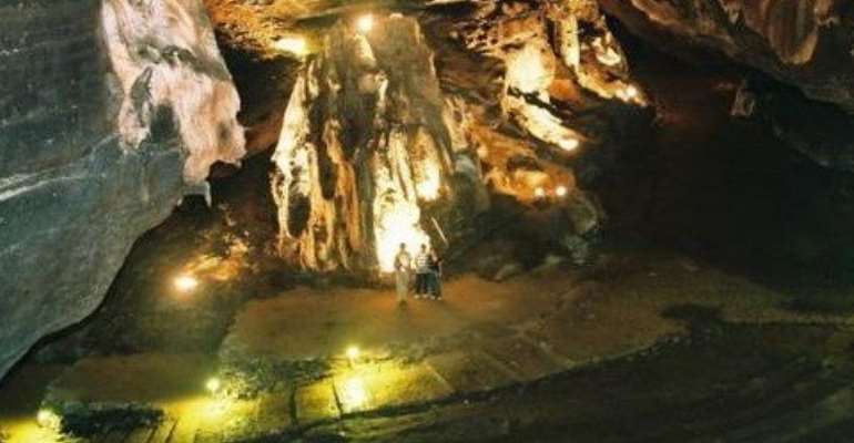 dinosaur park sudwala caves