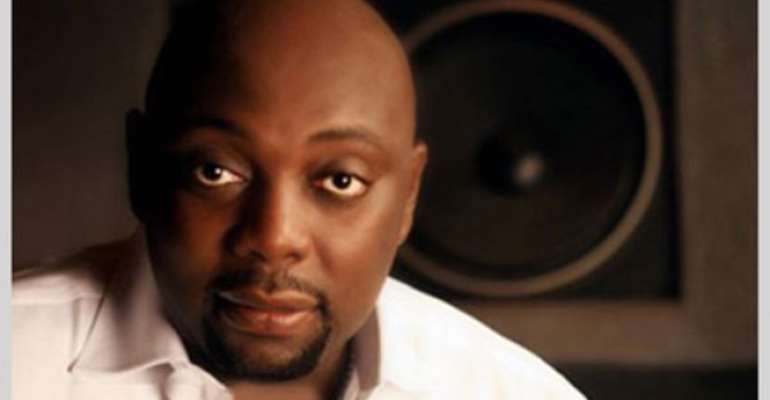 SEGUN ARINZE FIGHT DIRTY AT LAGOS LOCAL AIRPORT