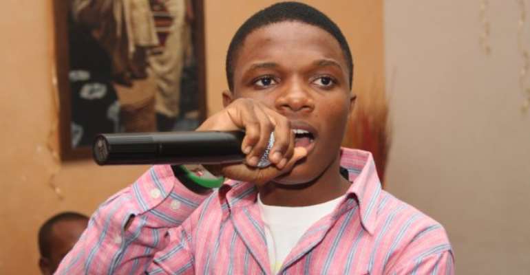 Breaking News: Robbers Snatch Wizkid’s Car at Gunpoint!
