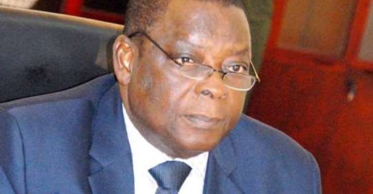 Re : Npp Accuses Mark Woyongo Of Sharing Cash .