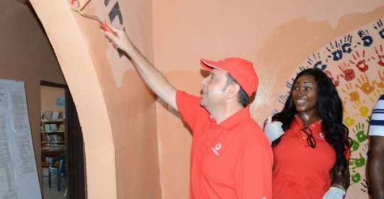 Vodafone Foundation raises CSR Bar with Employee Volunteerism projects