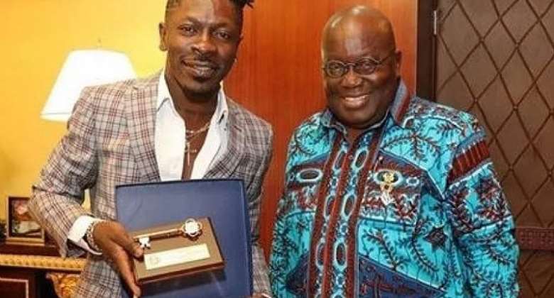 VIDEO Take a knife cut Akufo-Addo make he understand and you're there chanting away away — Shatta Wale to youth