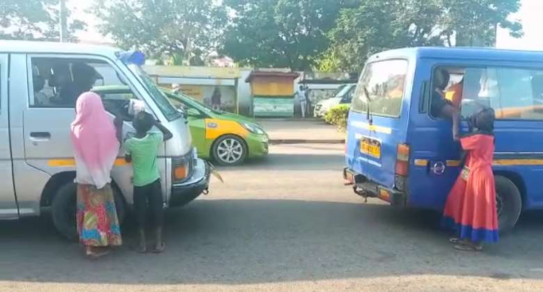 Aggressive child beggars takeover Kumasi streets, harass residents as authorities look unconcerned