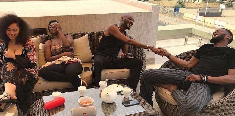 Singer, D’banj, 2Baba Hangs out with Their Wives
