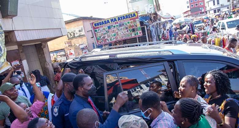 Dr.Adutwum leaving traders yesterday after addressing them at Kejetia