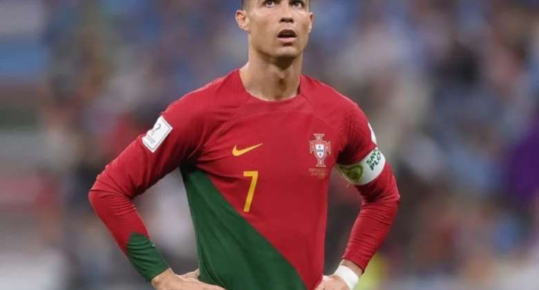 Ronaldo receives 225m offer to play for Saudi Arabian club after Man Utd contract termination
