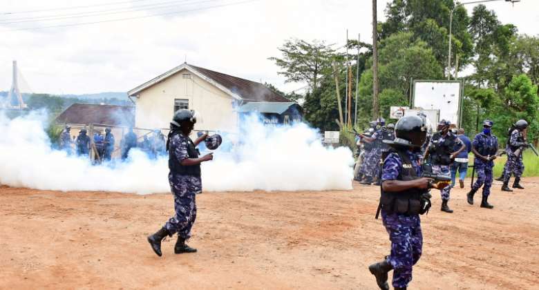 Journalists attacked, deported ahead of January elections in Uganda