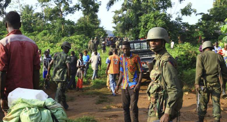 Ebola health workers under attack in Congo