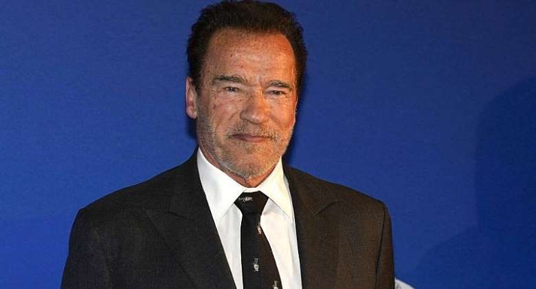 Arnold Schwarzenegger involved in Los Angeles car accident