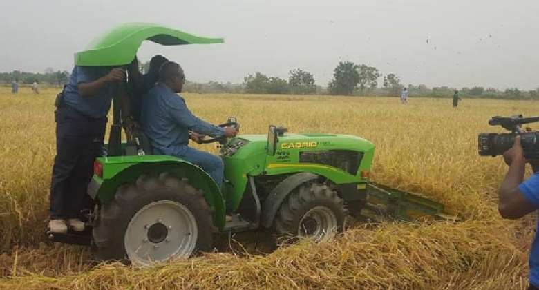 You also wield the potential to eradicate hunger, poverty; government just need to averts its mind – Mahama salute farmers