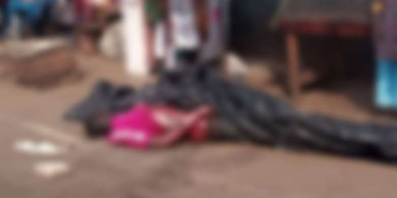 Aboboyaa collides with trailer; two persons dead at Offinso Old Town