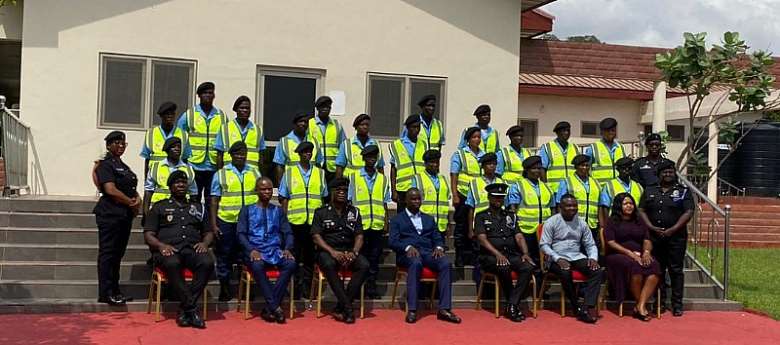 5,000 beneficiaries of community police assistants pass out