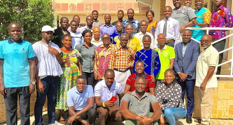 Community Representatives Receive Training To Fight Climate Change
