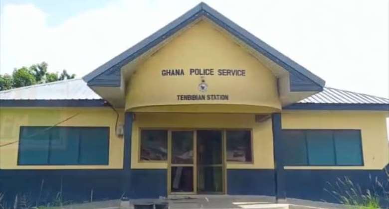 Accra: Land guards set new police station ablaze at Tenbibiano