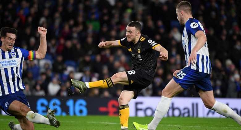 PL: Resilient Wolves Hold Brighton To Thrilling Draw